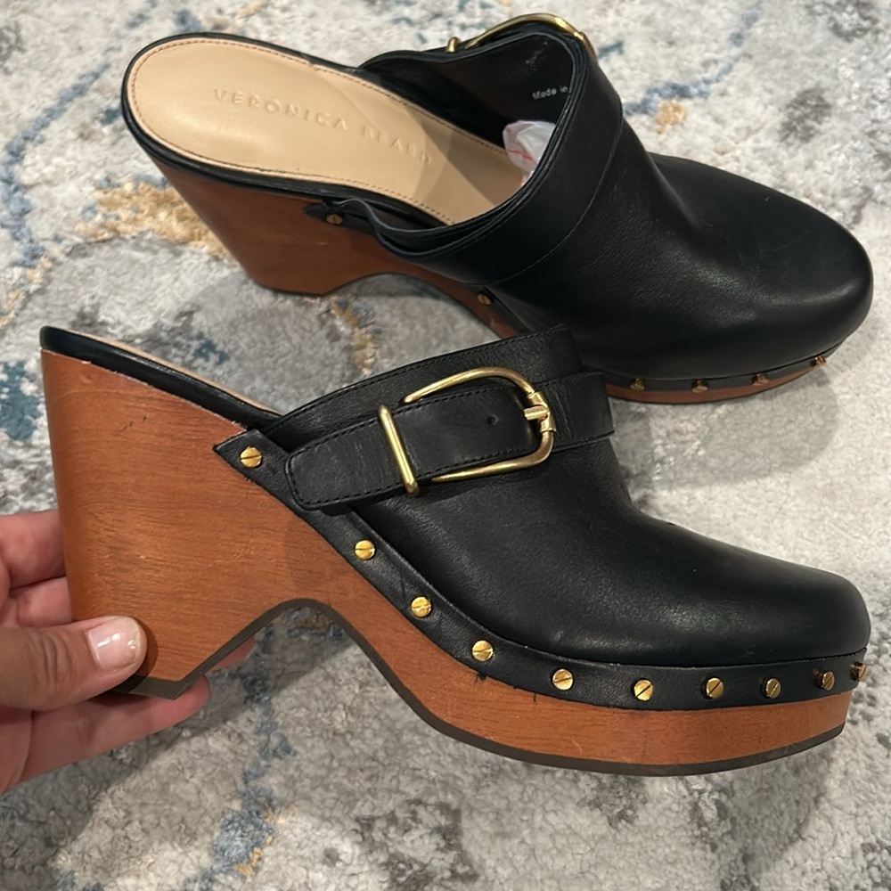 Veronica Beard Black and Brown Mules with Gold Accents - Picture 3 of 16